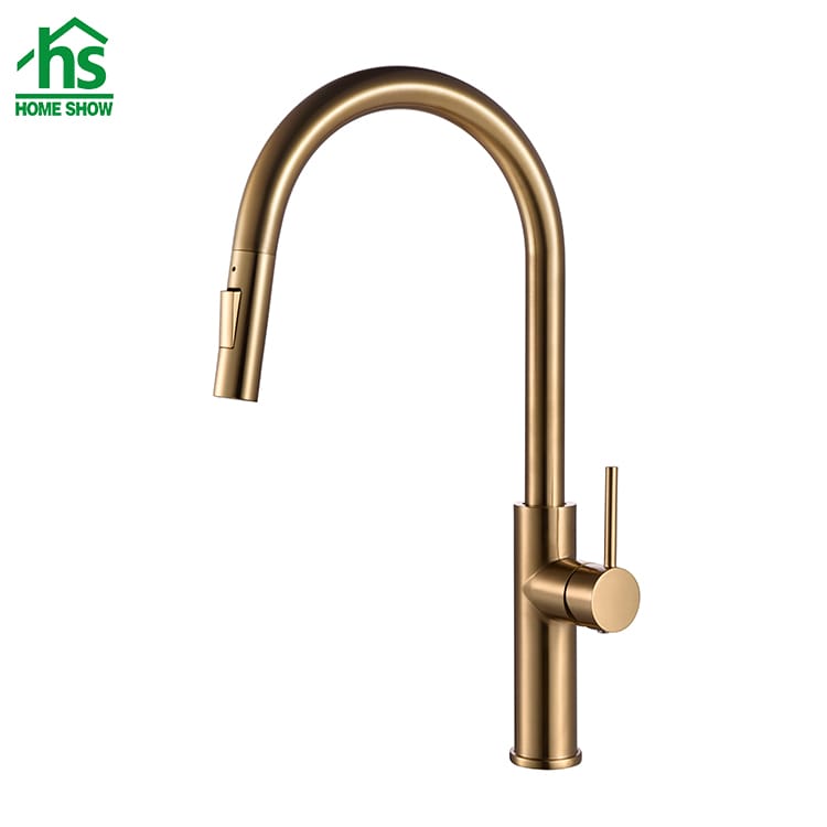 Wholesale Factory Price Hot Zinc Gold Color Brass Pull Out Spray Kitchen Faucet Supplier C031413