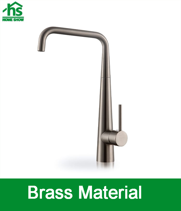 brass kitchen faucet 