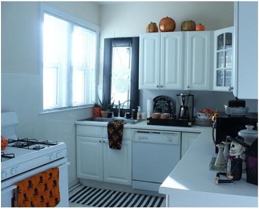 halloween kitchen 